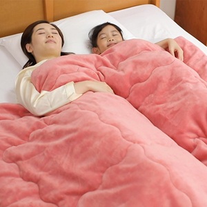 電気がいらないのにまるで電気毛布みたいにあたたかい「ひな暖」