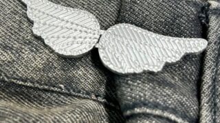 工藤静香Instagramの羽型ウエスト調節クリップ