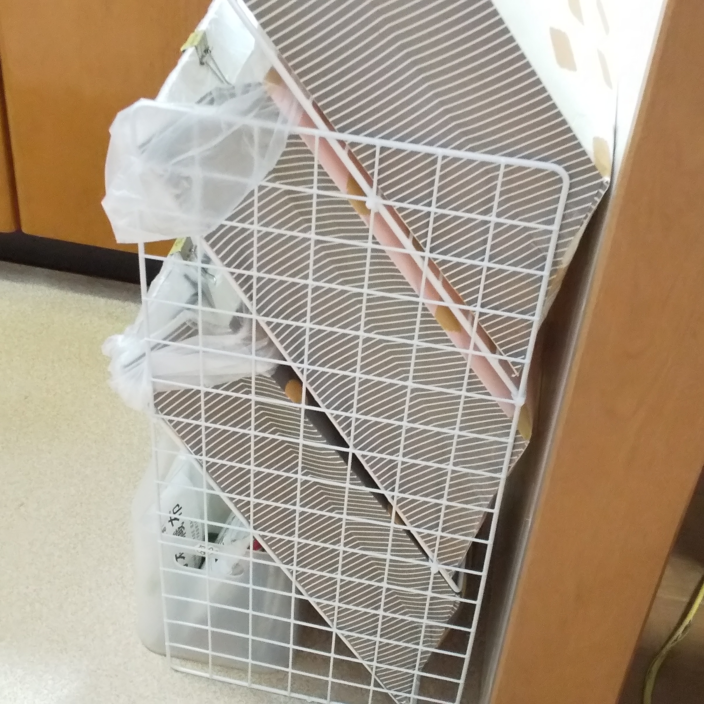 百均ワイヤーネットの自作分別ゴミ箱