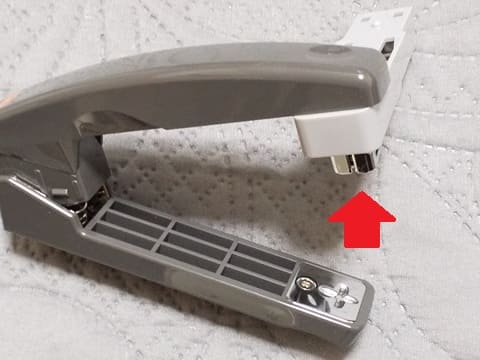 新聞がバラけずに読みやすくなるもの